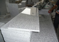 Lempengan Granit Putih Abu-Abu Muda, Lembaran Batu Granit Untuk Langkah Luar Ruang