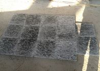 Lembaran Slate Putih Granit Untuk Langkah, 2 - 3g / Cm³ Kepadatan Granit Ubin Untuk Tangga